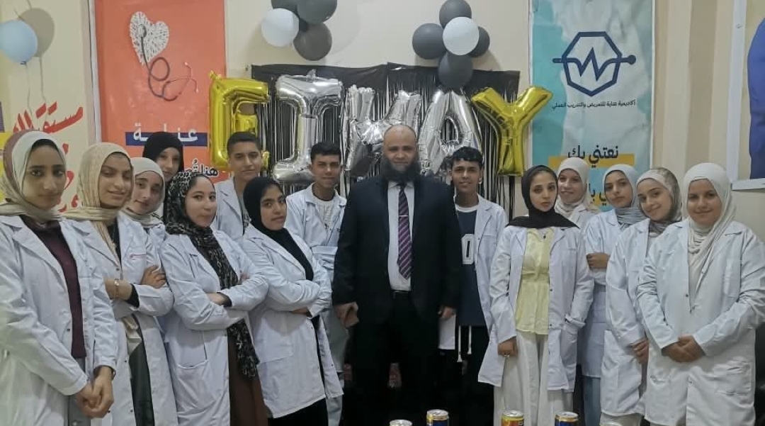 صورة عنايه التمريض والتدريب العملي