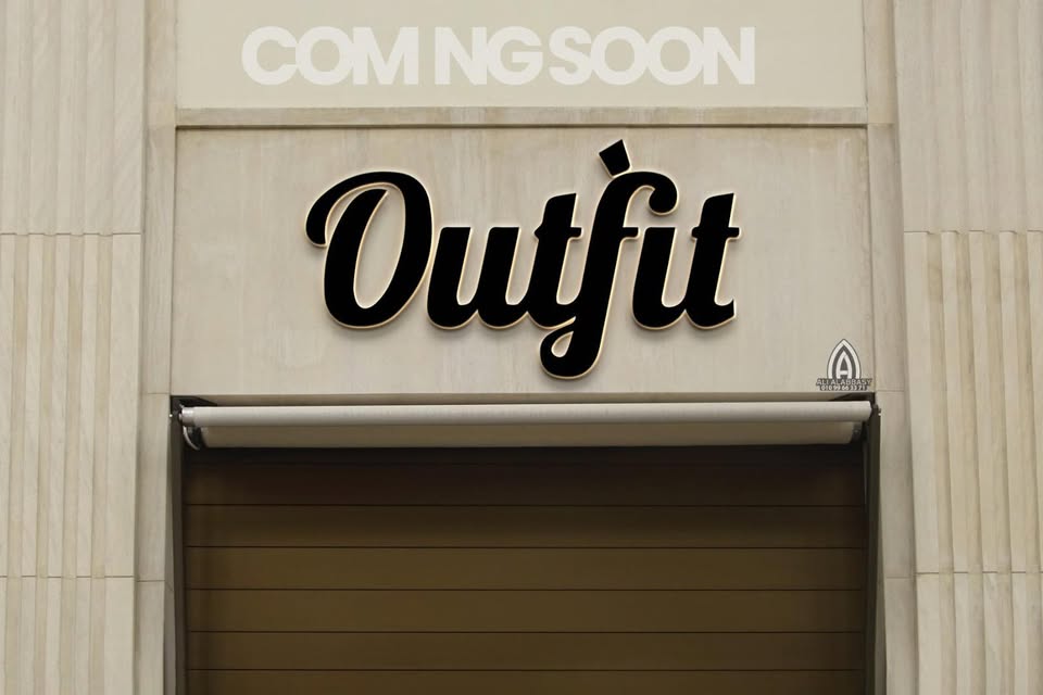 غلاف Outt.fit